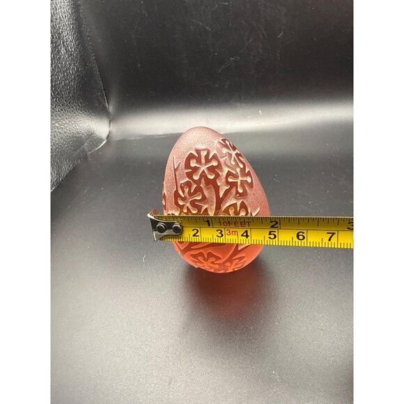 Unmarked Frosted Red Glass Egg Paperweight With Raised Floral Design - Picture 5 of 5